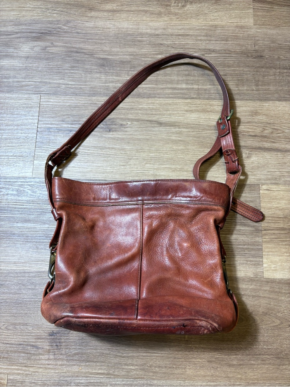 Vintage 60s/70s Frye Leather Crossbody Shoulder Bag